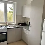 Modern And Spacious 3-bedroom With Balcony & Garden Near * مالينسكا